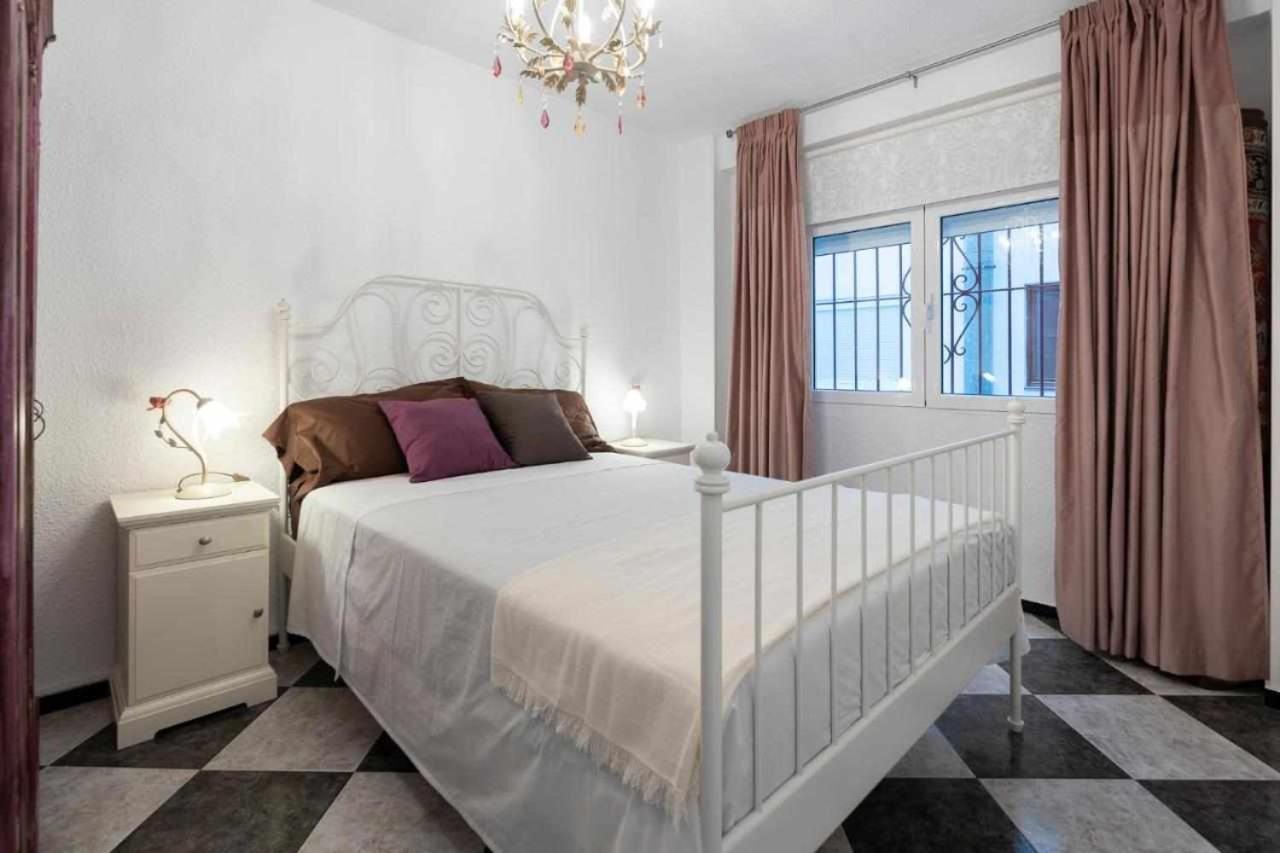 Gallo Rojo Apartment